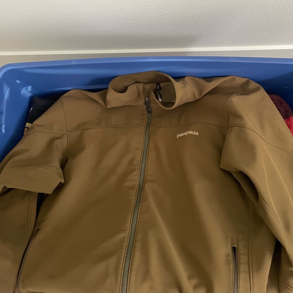 PATAGONIA MENS JACKET